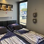 Hotel na wodzie Hausboot-lafe Flensburger Foerde
