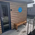 Hausboot-lafe Flensburger Foerde Hotel na wodzie