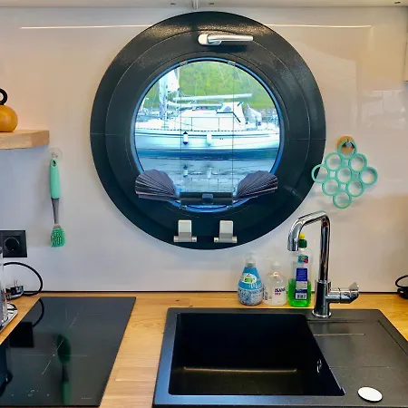 Hausboot-lafe Flensburger Foerde Bateau-hôtel