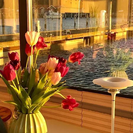 Bådhotel Hausboot-lafe Flensburger Foerde *