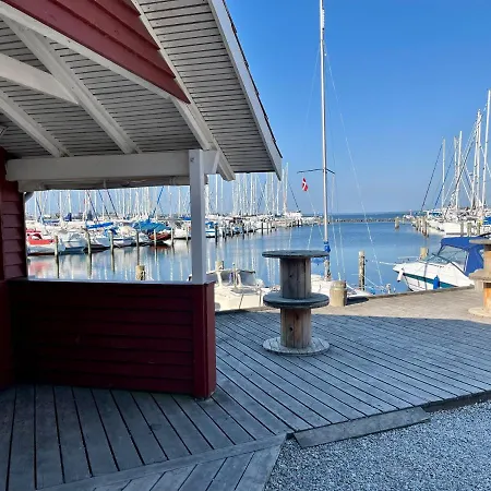 Hausboot-lafe Flensburger Foerde Bateau-hôtel *