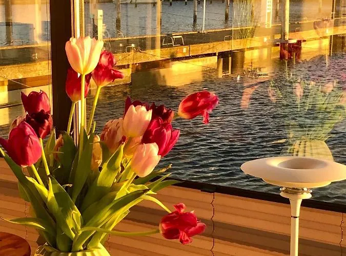 Bådhotel Hausboot-lafe Flensburger Foerde *